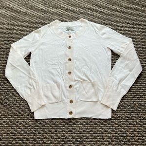 Bass Women’s light weight sweater size small color cream bee without tags